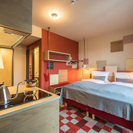 Einsmehr 3* Augsburg