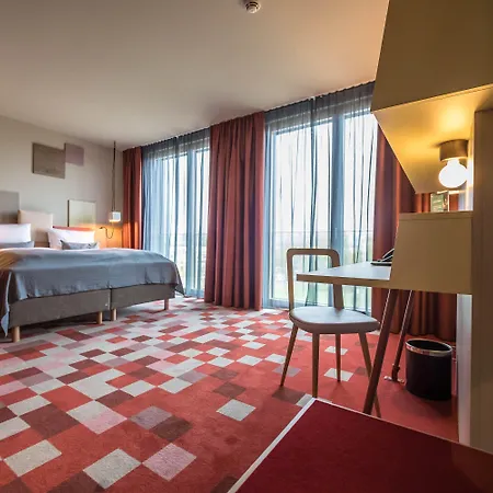 Einsmehr Otel Augsburg